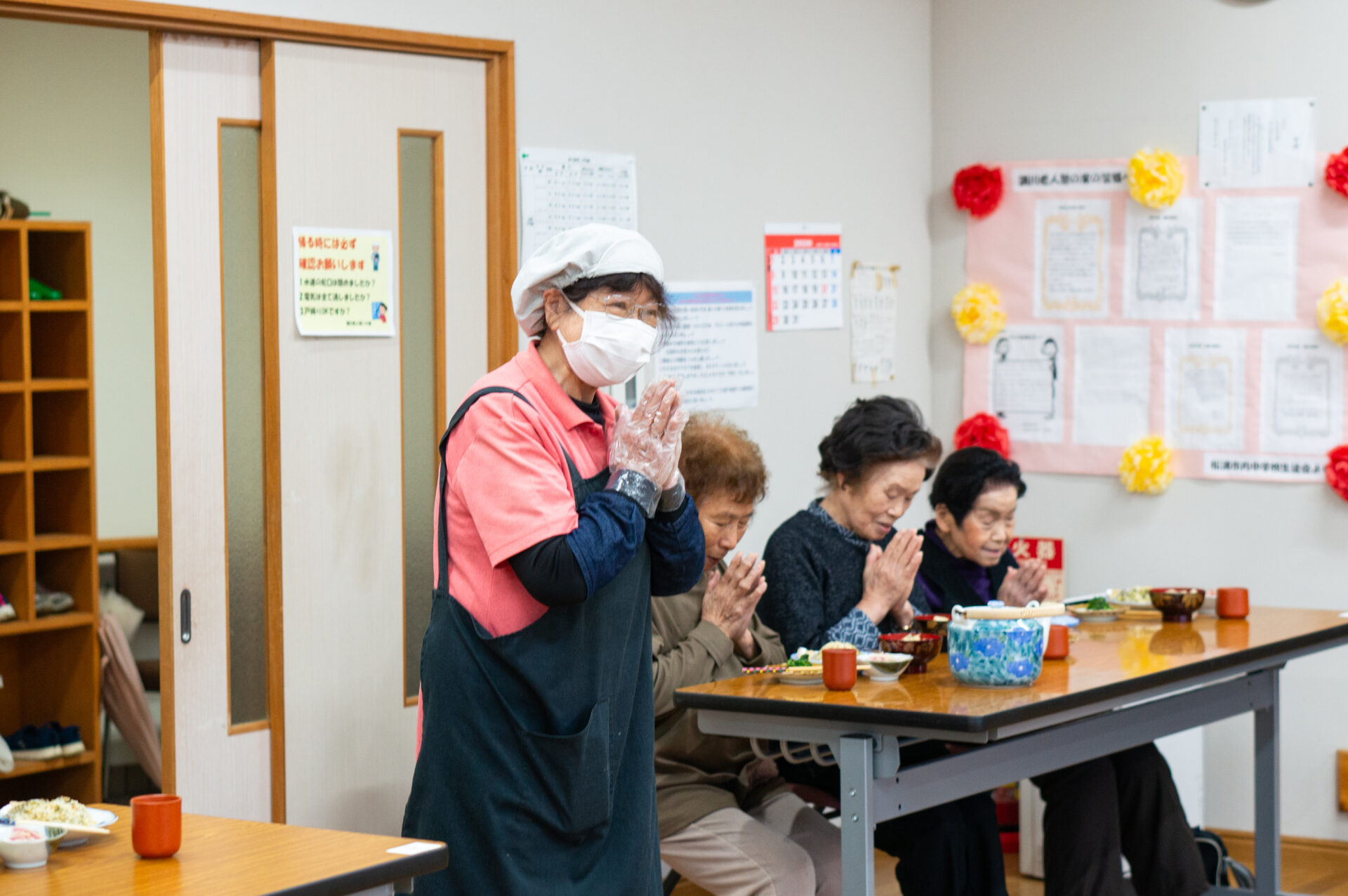 「また来週ね」が続くまち。山口 建子さんと”お寄りまっせ”のあたたかな時間。